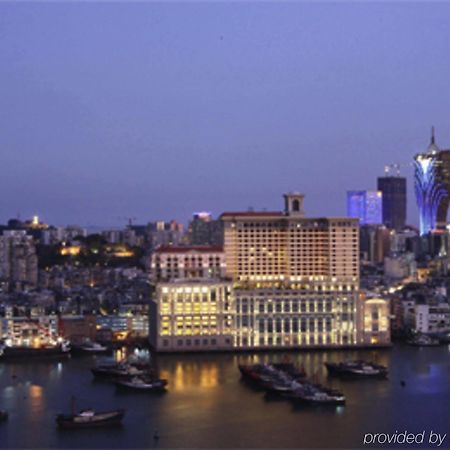 Готель Sofitel Macau At Ponte 16 Екстер'єр фото The view of the hotel from the sea