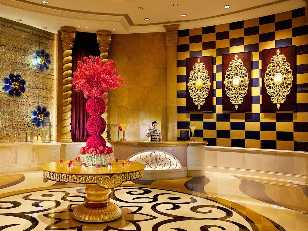 Готель Sofitel Macau At Ponte 16 Екстер'єр фото The lobby of the hotel