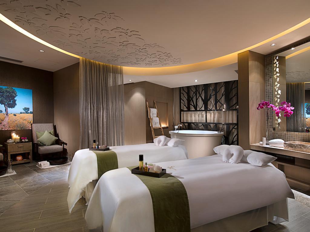 Готель Sofitel Macau At Ponte 16 Екстер'єр фото Spa at The Ritz-Carlton, Shenzhen